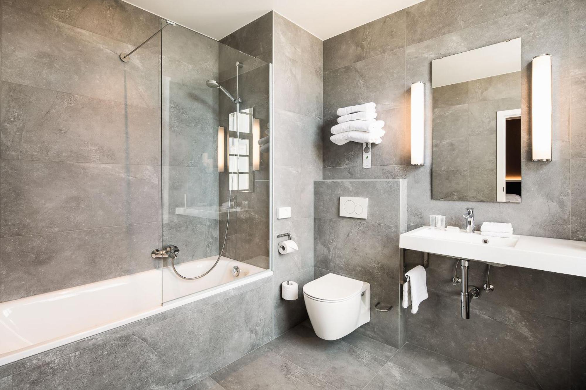 Double or Twin Room City View